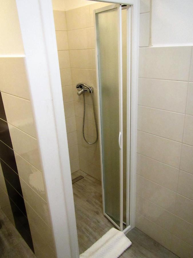 Pod Orehi Bed and Breakfast Postojna Εξωτερικό φωτογραφία
