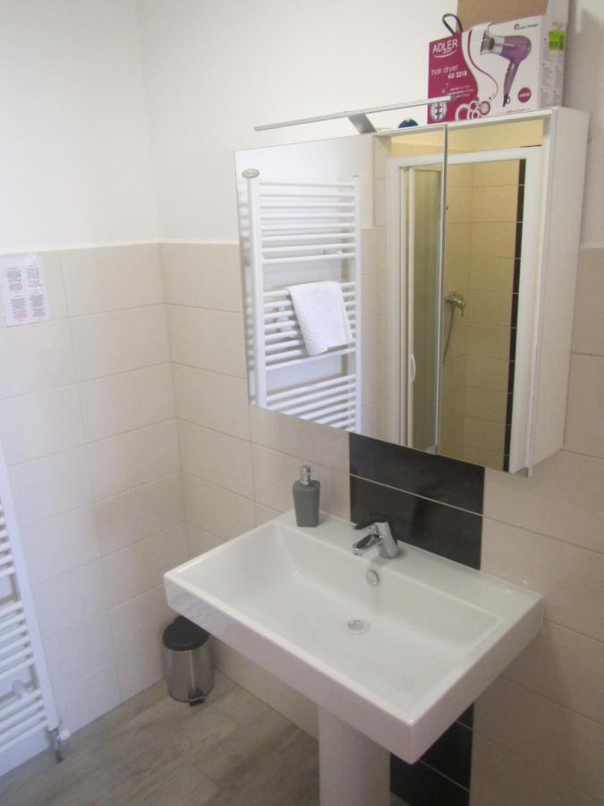 Pod Orehi Bed and Breakfast Postojna Εξωτερικό φωτογραφία